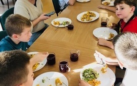 Drugie spotkanie - Międzypokoleniowe Warsztaty Kulinarne (23)