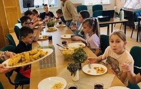 Drugie spotkanie - Międzypokoleniowe Warsztaty Kulinarne (22)