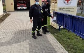 OSP dostarcza ulotki na temat szczepień w Gminie Pniewy (7)