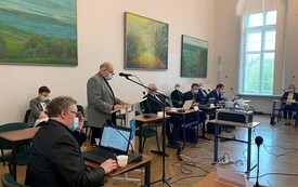 Komisja Wsp&oacute;lna i Sesja Rady Miejskiej Pniewy - kwiecień 20213