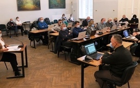 Komisja Wsp&oacute;lna i Sesja Rady Miejskiej Pniewy -25.11.2021 r. 12