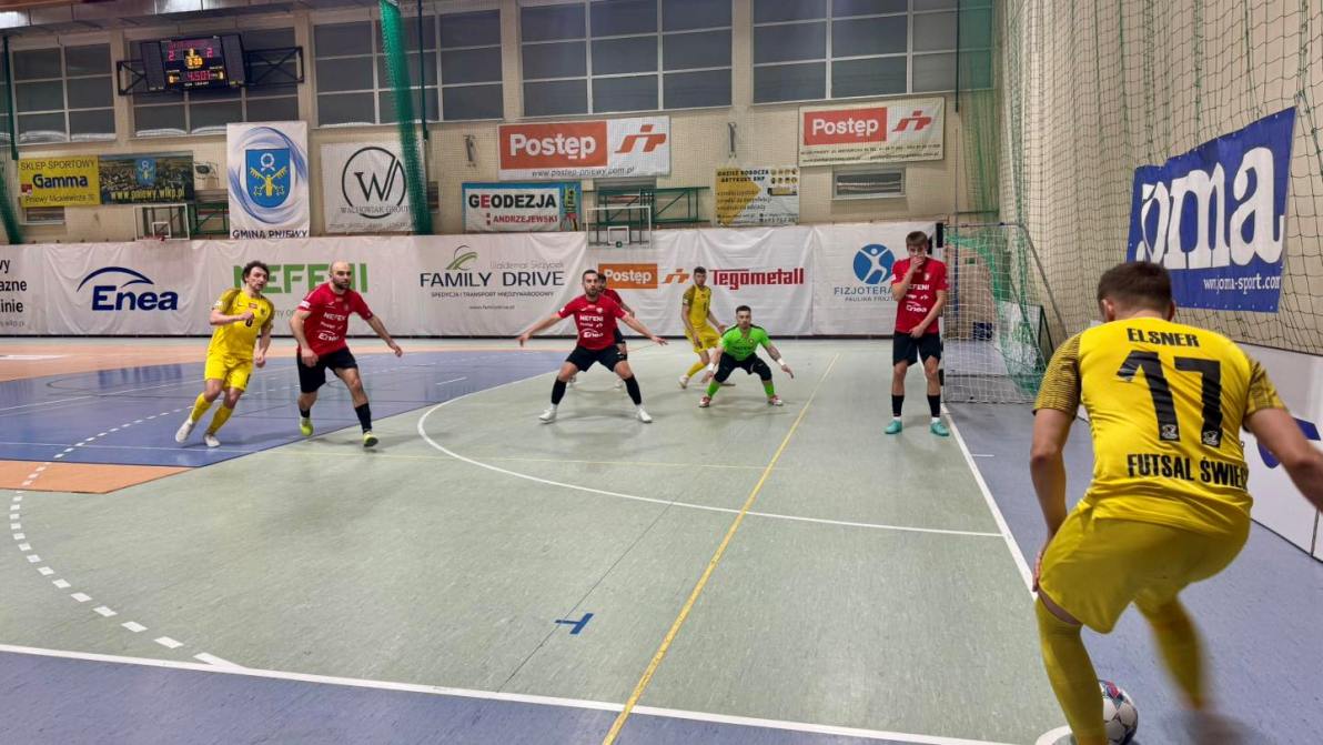 Mecz Smok&oacute;w