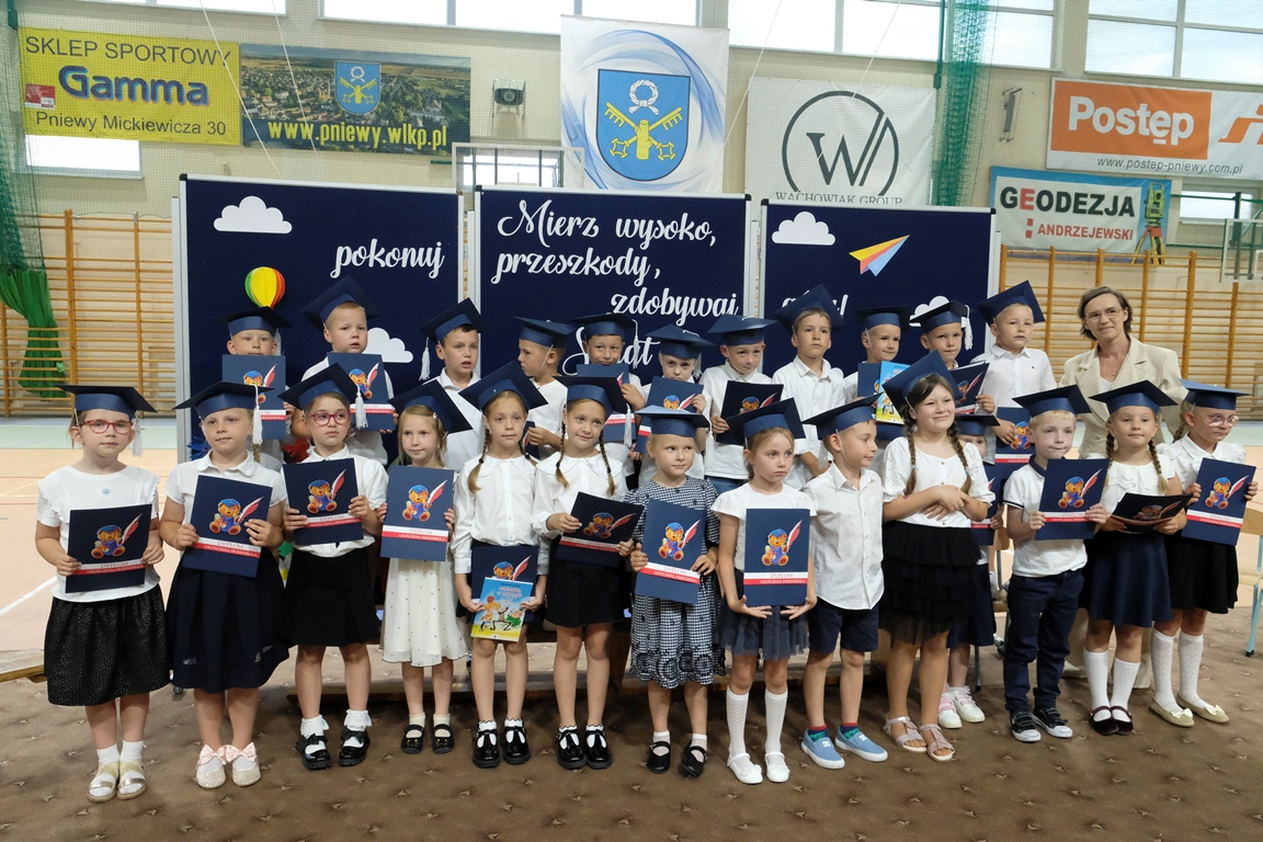 Uroczyste zakończenie Przedszkola "MIŚ" w&nbsp;Pniewach 2025/2026