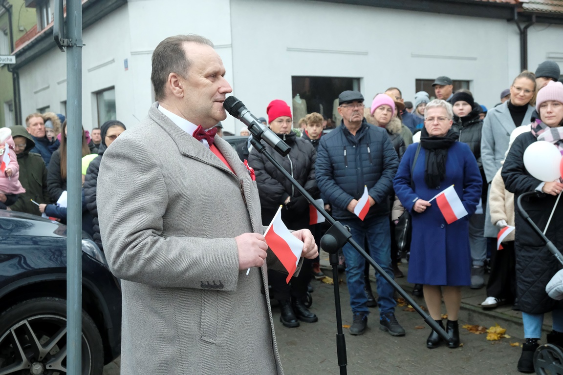 Odśpiewanie hymnu