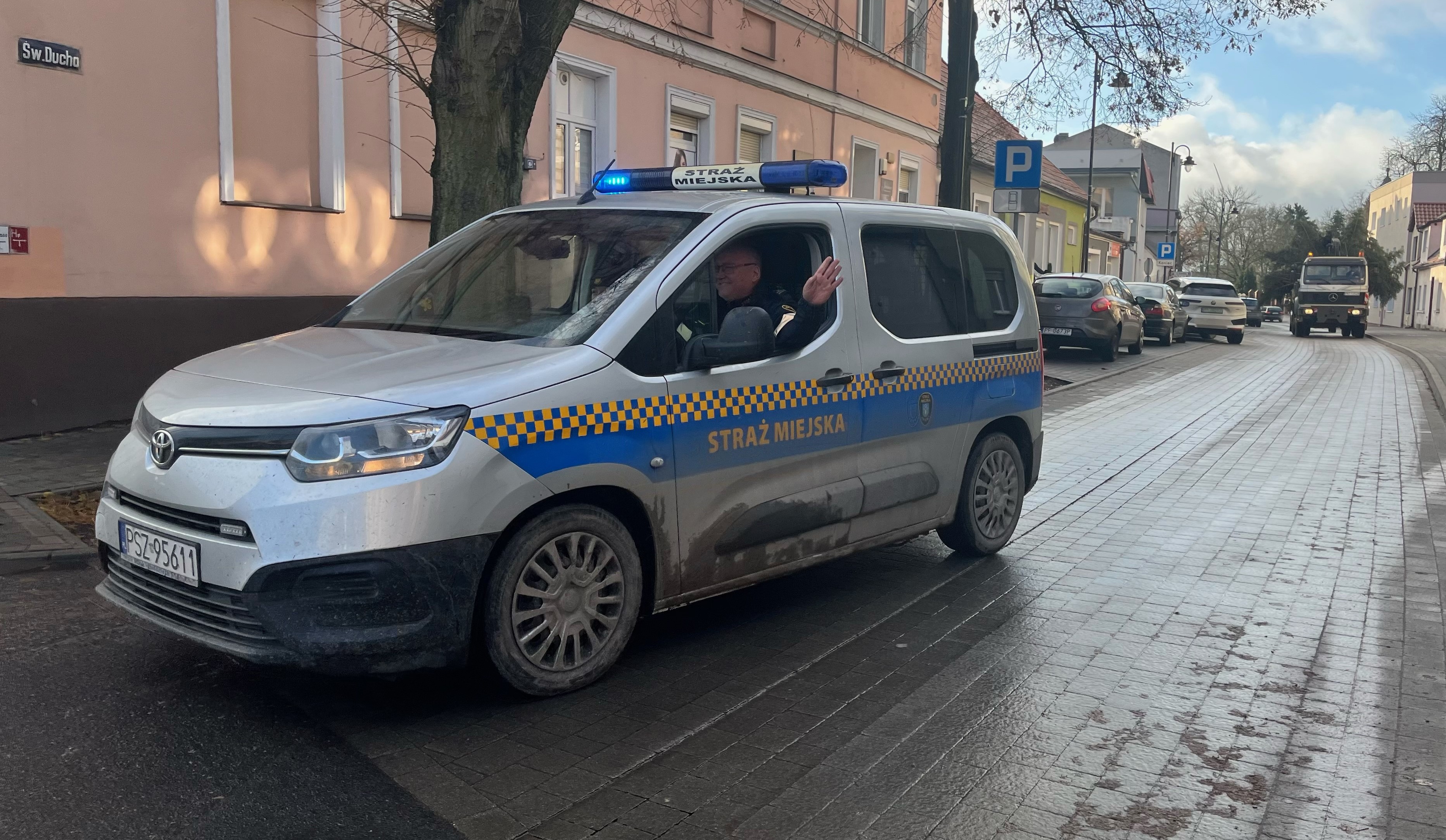 Choinka na&nbsp;pniewskim rynku