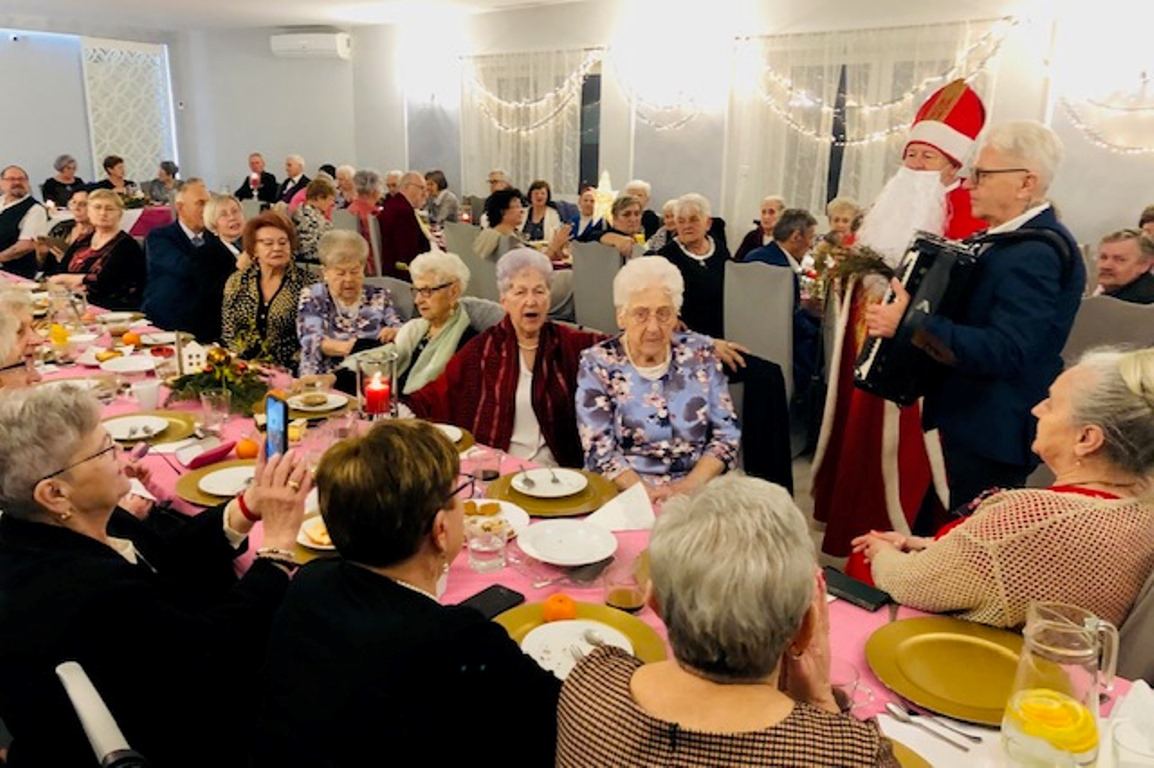 Spotkanie wigilijne Senior&oacute;w z&nbsp;Dziennego Domu Seniora