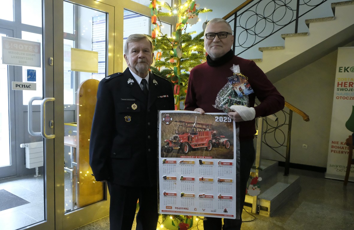 Straż Pożarna z wizytą w Urzędzie Miejskim