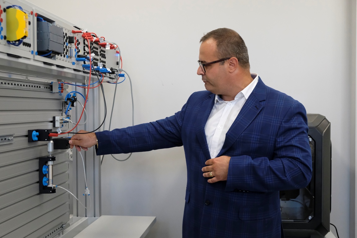 Uroczyste Otwarcie Ośrodka Egzaminacyjnego Dla Zawodu Technik Mechatronik