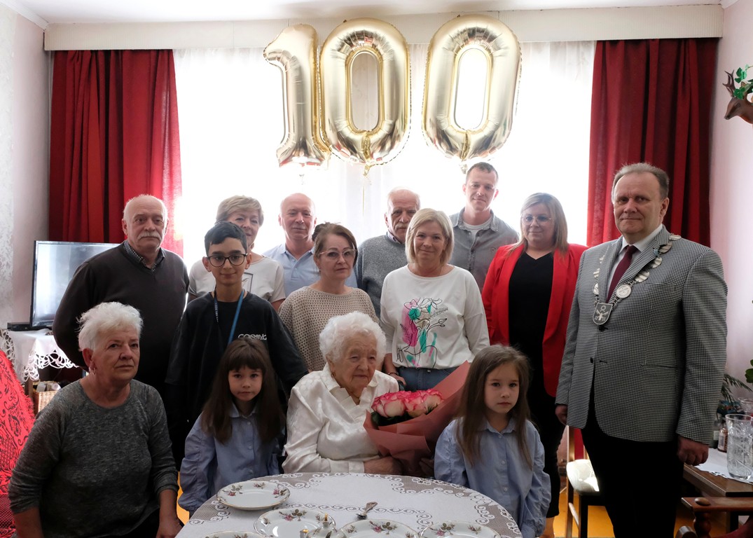 Urodziny 100 lat Zofii Talarowskiej
