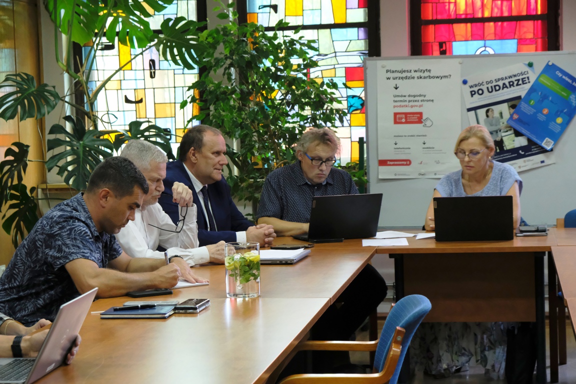 Komisja Oświaty, kultury i&nbsp;spraw społecznych