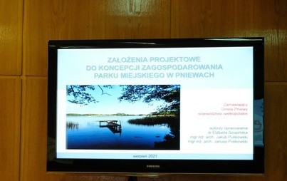 Zdjęcie do Spotkanie w sprawie zagospodarowania Parku Miejskiego w Pniewach