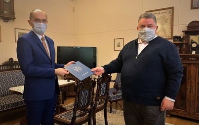 Zdjęcie do Waldemar Janelt dyrektorem Zespołu Szk&oacute;ł im. Emilii Sczanieckiej w Pniewach 