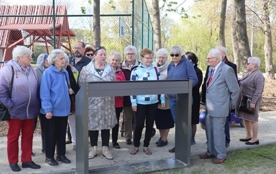 Zdjęcie do Seniorzy w Parku Sokoła