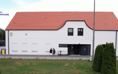 Zdjęcie do O pniewskiej bibliotece w telewizji
