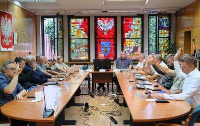 Zdjęcie do INFORMACJA Z NADZWYCZAJNEJ SESJI RADY MIEJSKIEJ