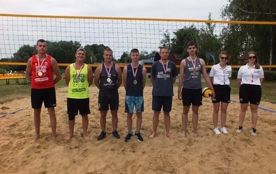 Zdjęcie do I Turniej w Siatk&oacute;wce Plażowej