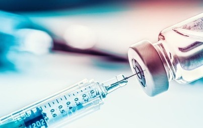Zdjęcie do Czwarta dawka szczepionki na COVID dla os&oacute;b 60+ 