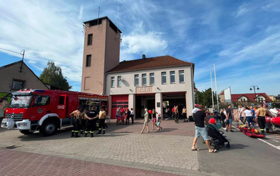 Zdjęcie do Drzwi Otwarte u Przyjaci&oacute;ł Strażak&oacute;w