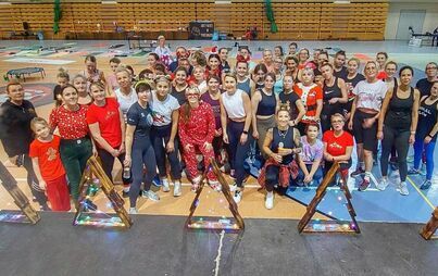 Zdjęcie do Świąteczno Mikołajkowy Maraton Fitness