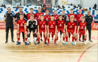 Zdjęcie do  Jesteśmy trzecią drużyną do lat 19