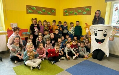Zdjęcie do Pan Ząbek w Szkole Podstawowej w Chełmnie