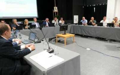 Zdjęcie do INFORMACJA Z POSIEDZENIA KOMISJI OŚWIATY, KULTURY I SPRAW SPOŁECZNYCH ORAZ NADZWYCZAJNEJ SESJI RADY MIEJSKIEJ