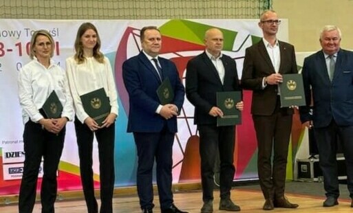 Zdjęcie do Mistrzostwa Krajowego Zrzeszenia LZS do lat 17 w Podnoszeniu Ciężar&oacute;w w Nowym Tomyślu