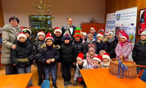 Zdjęcie do Klasa 1B z wizytą u Burmistrza Gminy Pniewy!