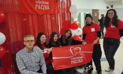 Zdjęcie do Społeczność bursy wsparła Szlachetną Paczkę