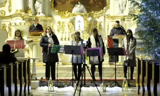 Zdjęcie do &quot;A na ziemi pok&oacute;j...&quot; &mdash; koncert kolęd zespołu Gaudete