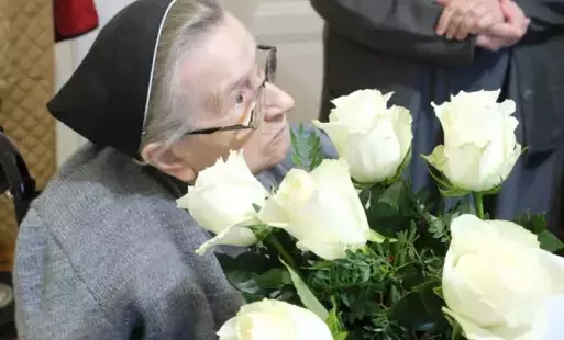 Zdjęcie do 97. urodziny siostry Marii Krysiak