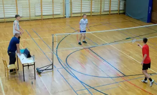 Zdjęcie do Otwarty turniej badmintona