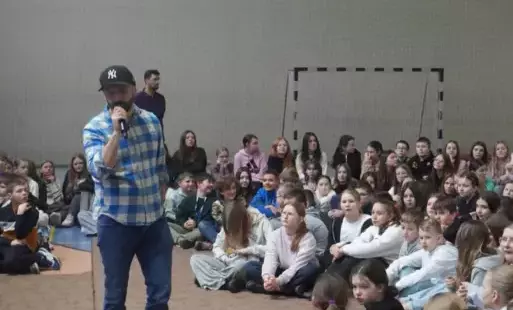 Zdjęcie do Spotkanie z RapPedagogiem