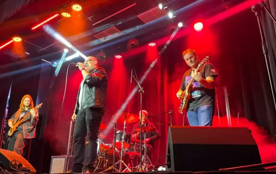 Rockowe Walentynki w Bibliotece – Miłość i Mocne Brzmienie!