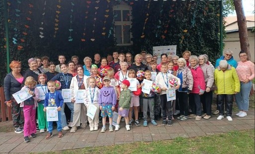 Zdjęcie do Integracyjny piknik sportowy w Dziennym Domu Seniora Pniewy