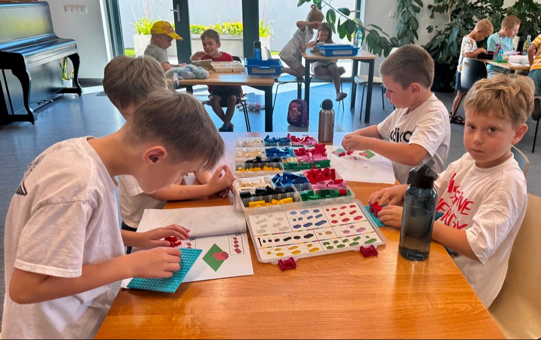 Kreatywne warsztaty LEGO w Bibliotece!